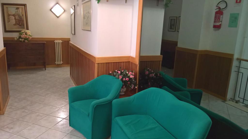 Albergo Golfo Follonica Eksteriør billede