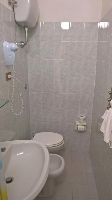 Albergo Golfo Follonica Eksteriør billede