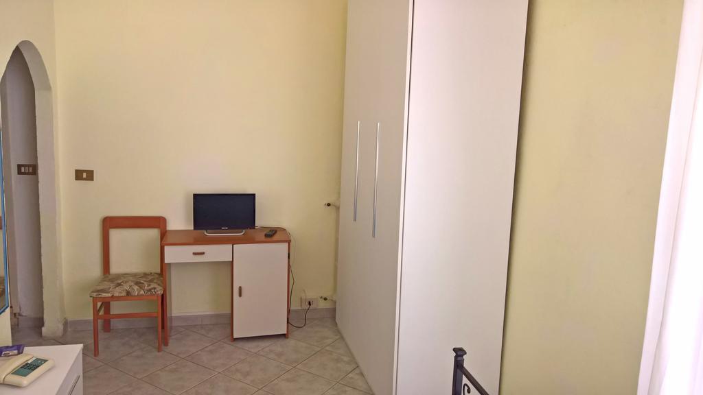 Albergo Golfo Follonica Eksteriør billede