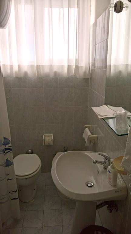 Albergo Golfo Follonica Eksteriør billede